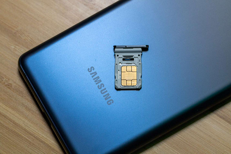 insert the sim properly in the slot