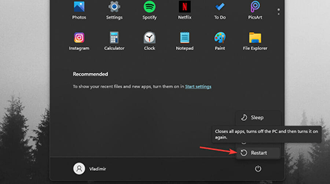 restart and check your iphone and computer